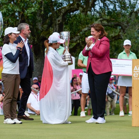 Corporate - Golf - TAEC 2024 - Remise Trophé